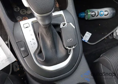 2020 Kia Forte Lxs из США, поврежденный, VIN 3KPF24AD5LE256336